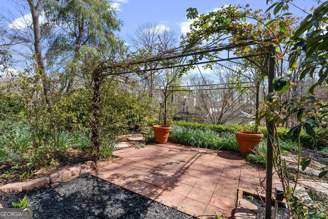 708 Robert Way, Powder Springs, GA 30127