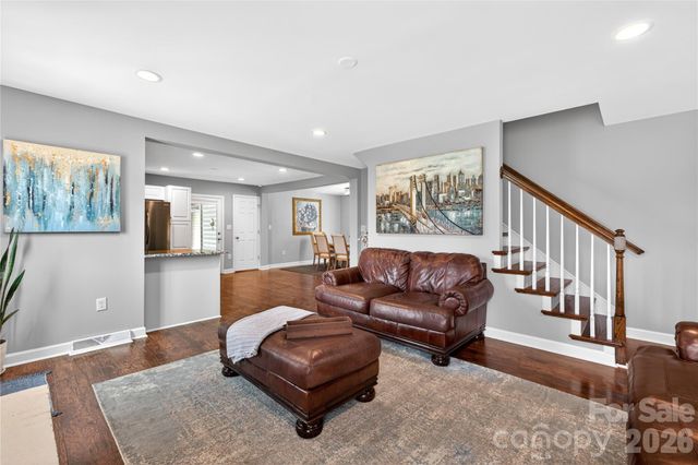 3231 Windrow Lane, Matthews, NC 28105