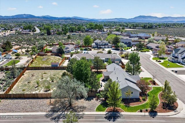 1162 Casa Blanca Court, Minden, NV 89423