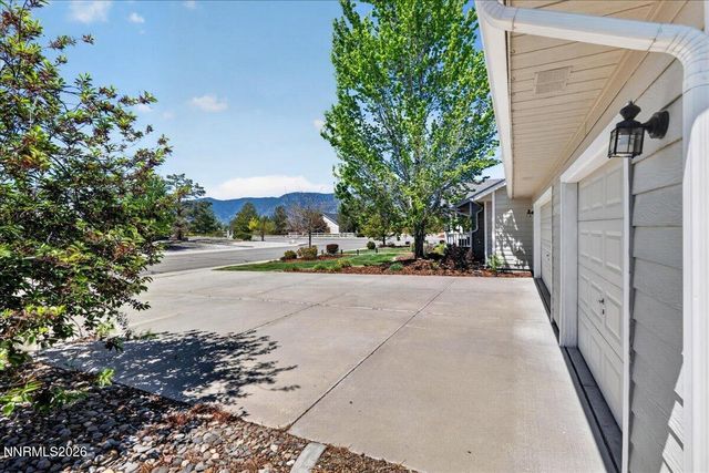 1162 Casa Blanca Court, Minden, NV 89423