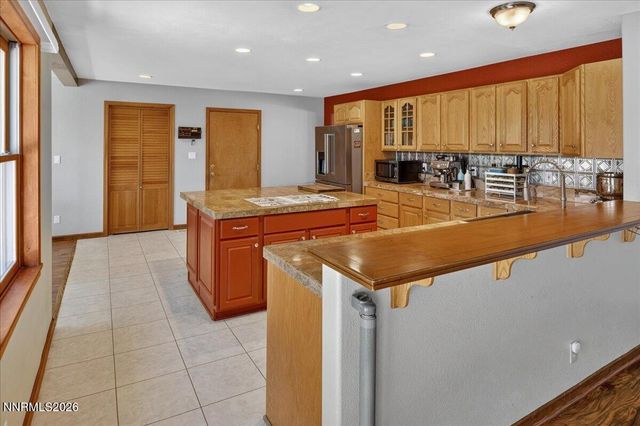 1162 Casa Blanca Court, Minden, NV 89423