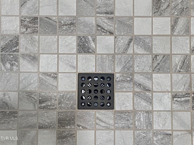 100 Green Lawn Avenue, Greeneville, TN 37743