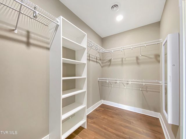 100 Green Lawn Avenue, Greeneville, TN 37743