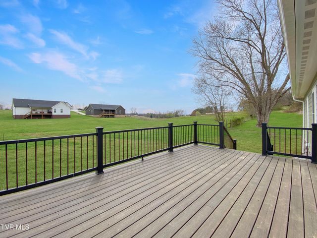 100 Green Lawn Avenue, Greeneville, TN 37743