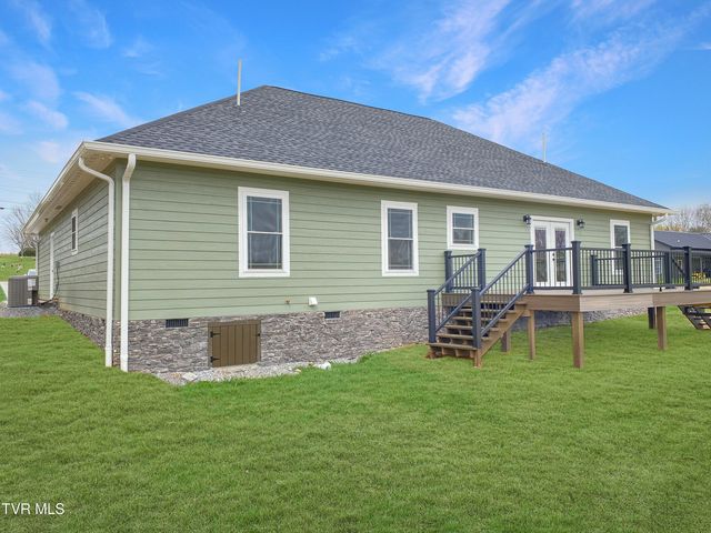 100 Green Lawn Avenue, Greeneville, TN 37743