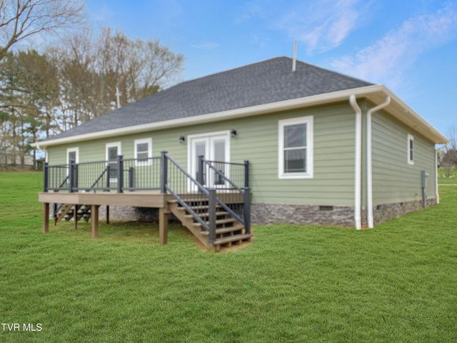 100 Green Lawn Avenue, Greeneville, TN 37743