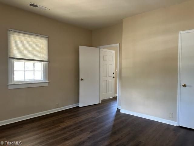 1015 Cranbrook Street, Greensboro, NC 27407