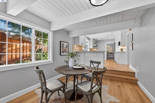 3215 3215 Peachwillow Ln, Walnut Creek, CA 94598