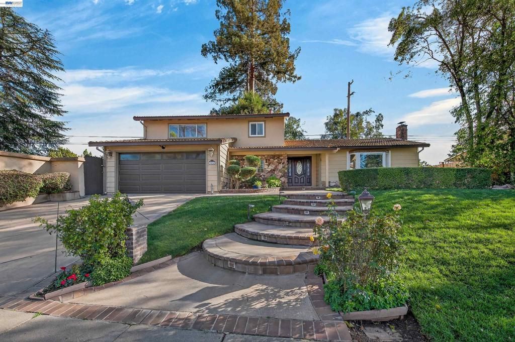 3215 3215 Peachwillow Ln, Walnut Creek, CA 94598