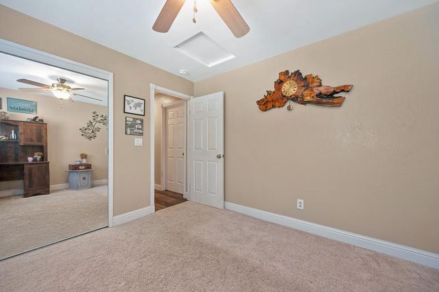 14239 Pepperwood Dr, Penn Valley, CA 95946