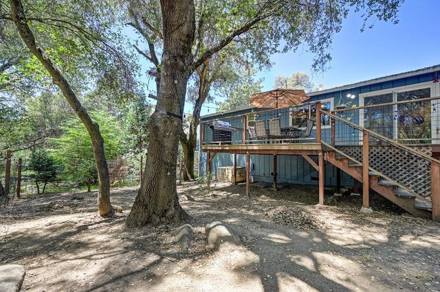 14239 Pepperwood Dr, Penn Valley, CA 95946