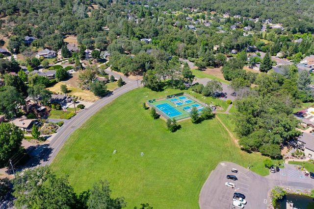 14239 Pepperwood Dr, Penn Valley, CA 95946
