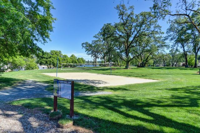 14239 Pepperwood Dr, Penn Valley, CA 95946