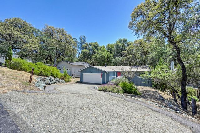 14239 Pepperwood Dr, Penn Valley, CA 95946