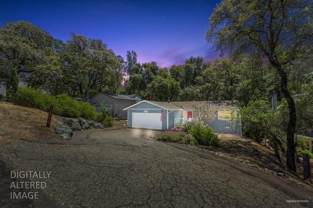14239 Pepperwood Dr, Penn Valley, CA 95946