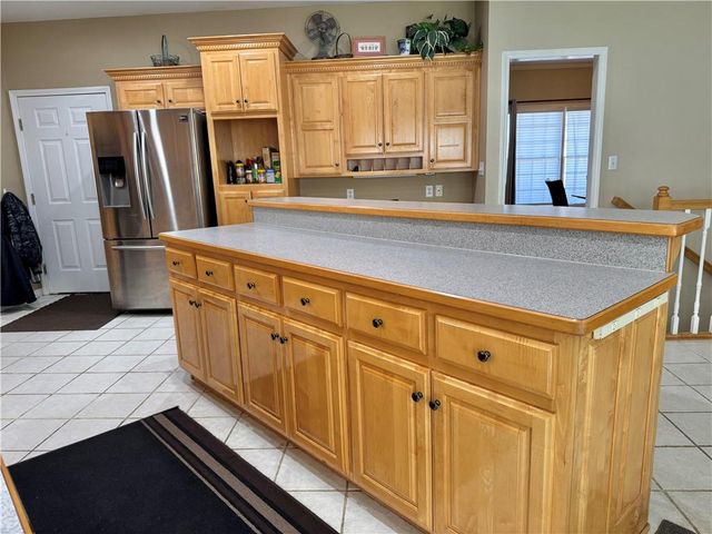 611 Deer Trail, Parsons, KS 67357