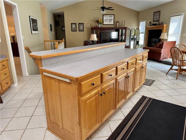 611 Deer Trail, Parsons, KS 67357