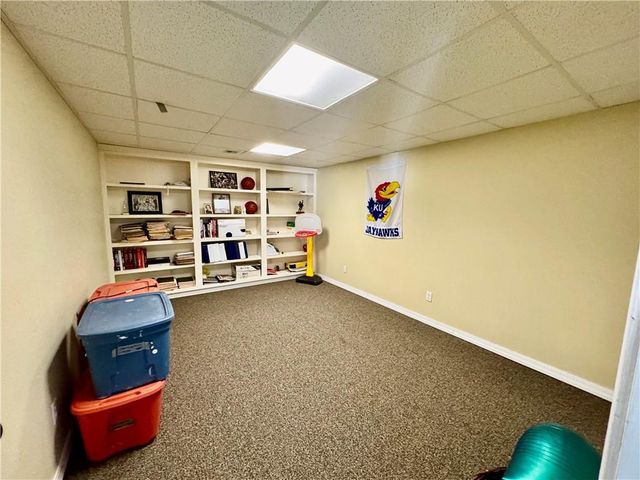 611 Deer Trail, Parsons, KS 67357