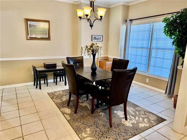 611 Deer Trail, Parsons, KS 67357