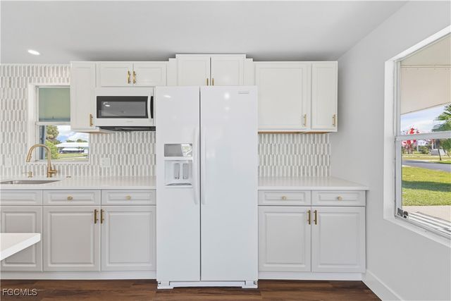 13670 Dowitcher DR, Fort Myers, FL 33908