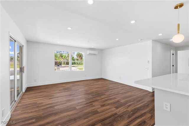 13670 Dowitcher DR, Fort Myers, FL 33908