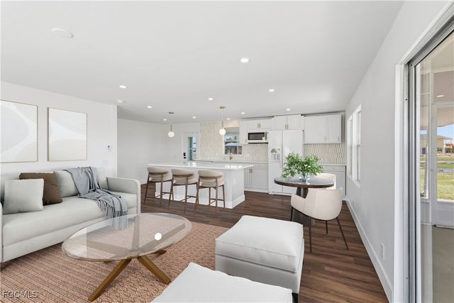 13670 Dowitcher DR, Fort Myers, FL 33908