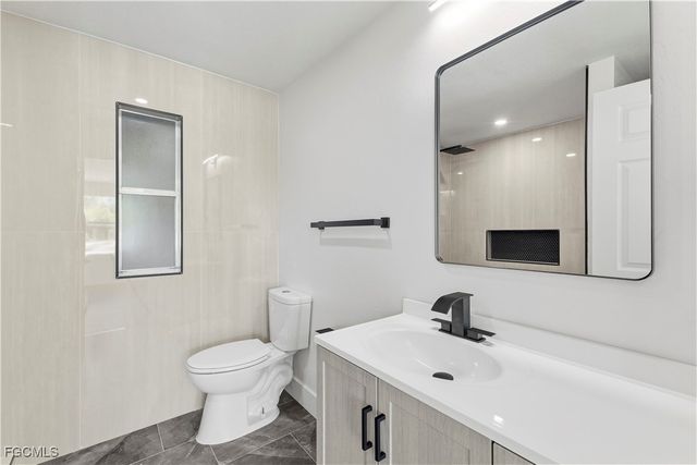 13670 Dowitcher DR, Fort Myers, FL 33908