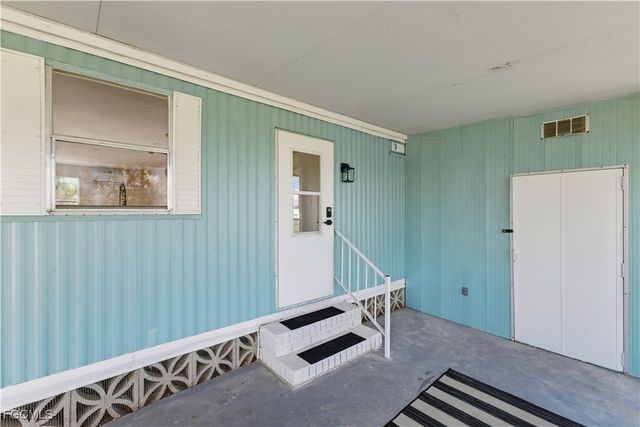 13670 Dowitcher DR, Fort Myers, FL 33908