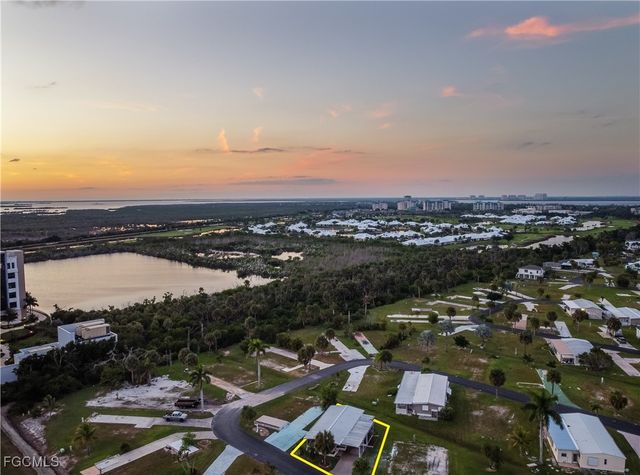 13670 Dowitcher DR, Fort Myers, FL 33908