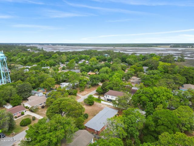 404 Norton Street, Oak Island, NC 28465