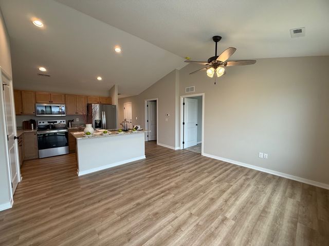 411 W Madison Street, Winterset, IA 50273