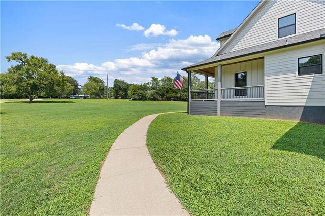 496 davis road, Jefferson, GA 30549