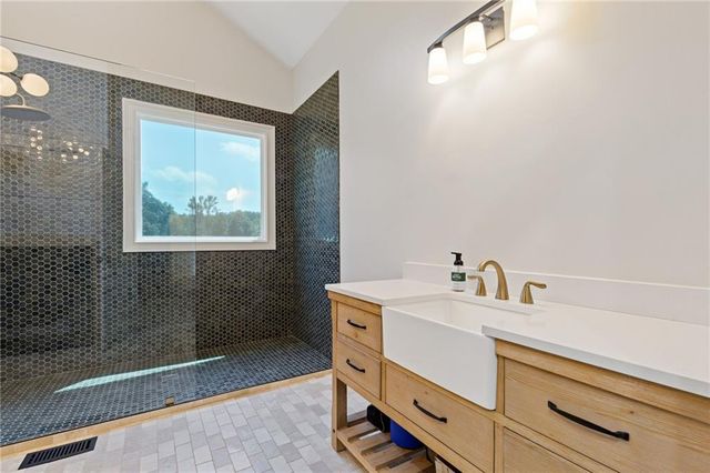496 davis road, Jefferson, GA 30549