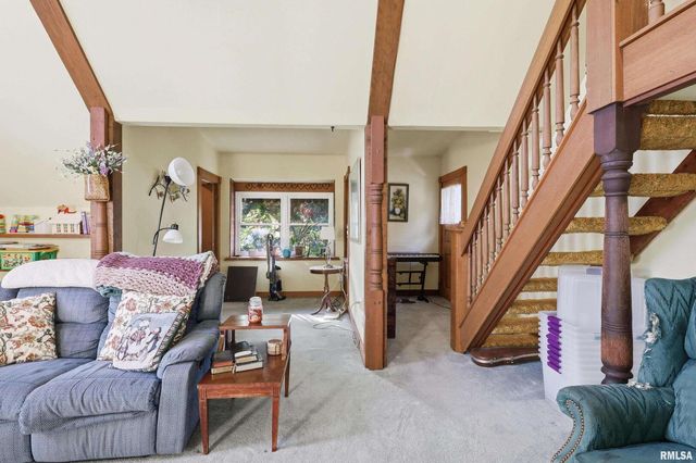 1322 27TH Avenue, Moline, IL 61265