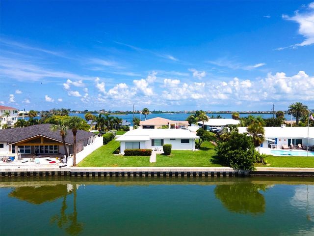 315 BUTTONWOOD LANE, Largo, FL 33770