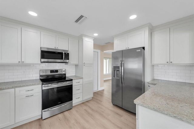 315 BUTTONWOOD LANE, Largo, FL 33770