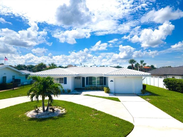 315 BUTTONWOOD LANE, Largo, FL 33770