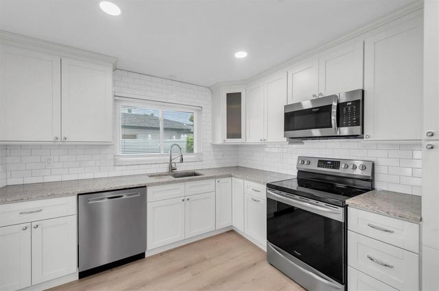 315 BUTTONWOOD LANE, Largo, FL 33770