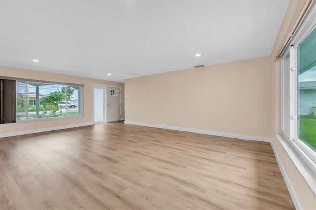 315 BUTTONWOOD LANE, Largo, FL 33770