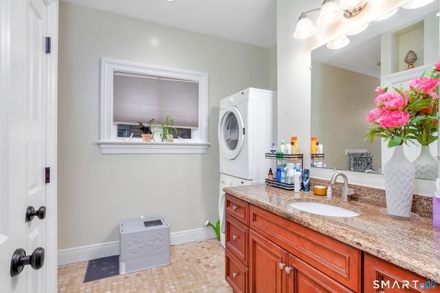 99 South Water Street, New Haven, CT 06515