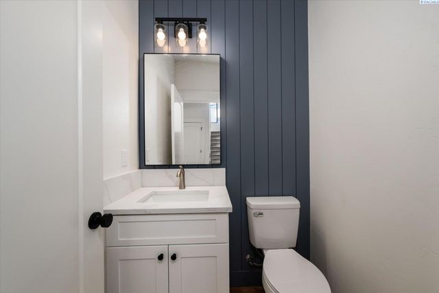 636 Lazio, Richland, WA 99352