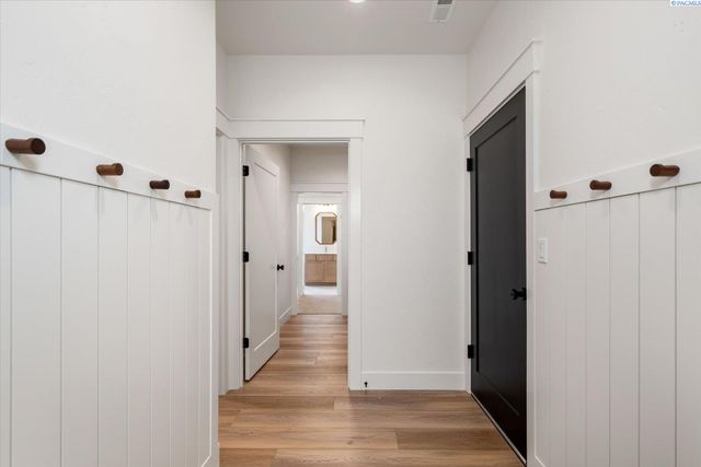 636 Lazio, Richland, WA 99352