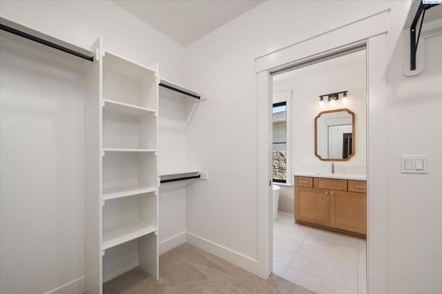 636 Lazio, Richland, WA 99352