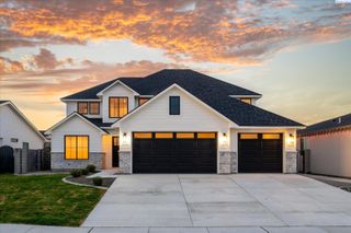 636 Lazio, Richland, WA 99352