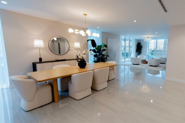 220 SE Mizner Boulevard 501, Boca Raton, FL 33432