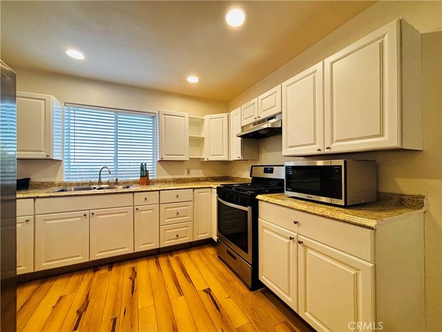 16877 Orangecrest Court B, Riverside, CA 92504