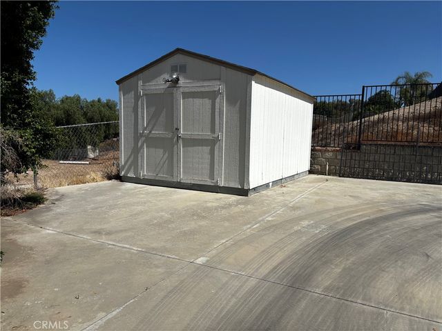 16877 Orangecrest Court B, Riverside, CA 92504