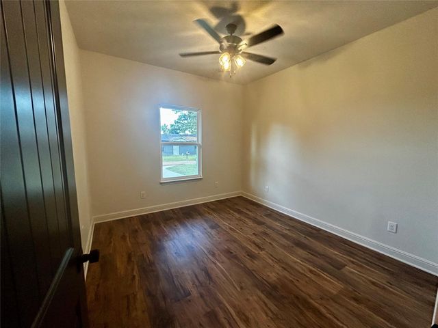 203 E Fleming, Longview, TX 75604