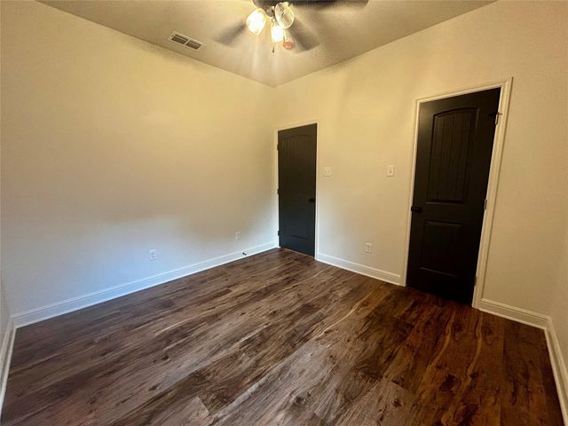 203 E Fleming, Longview, TX 75604