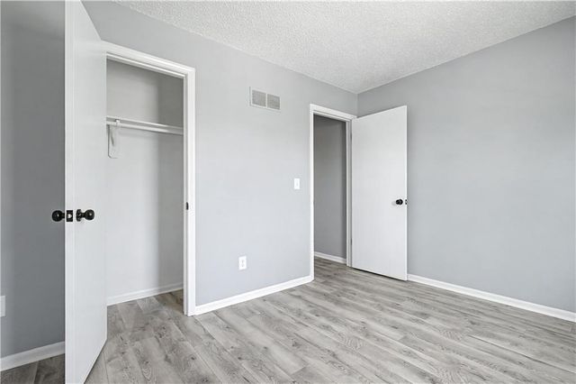 8270 Perry Street, Overland Park, KS 66204